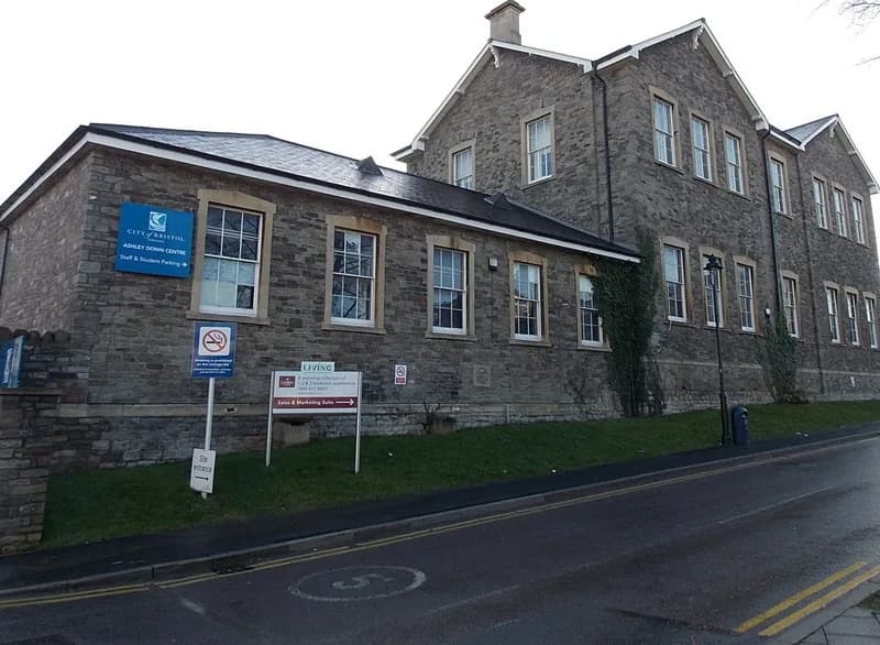Ashley College, Wembley