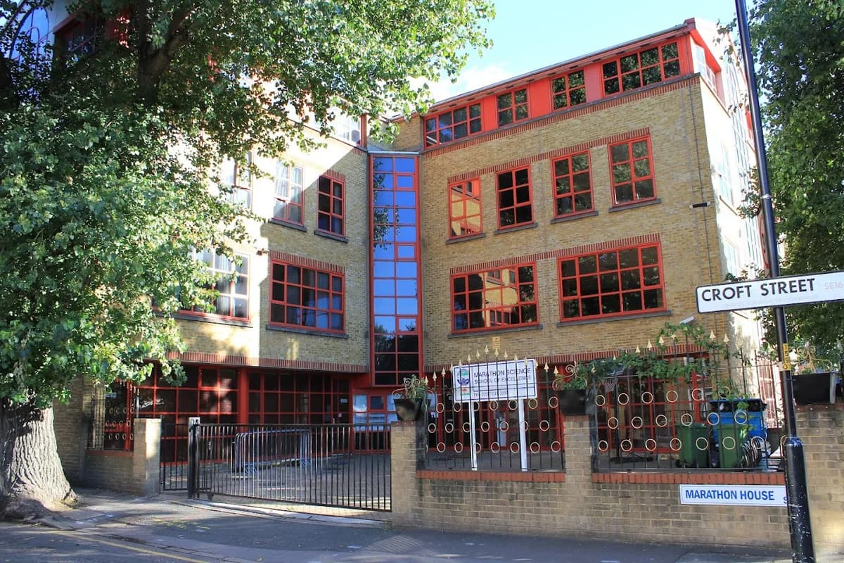 Marathon Science School, London