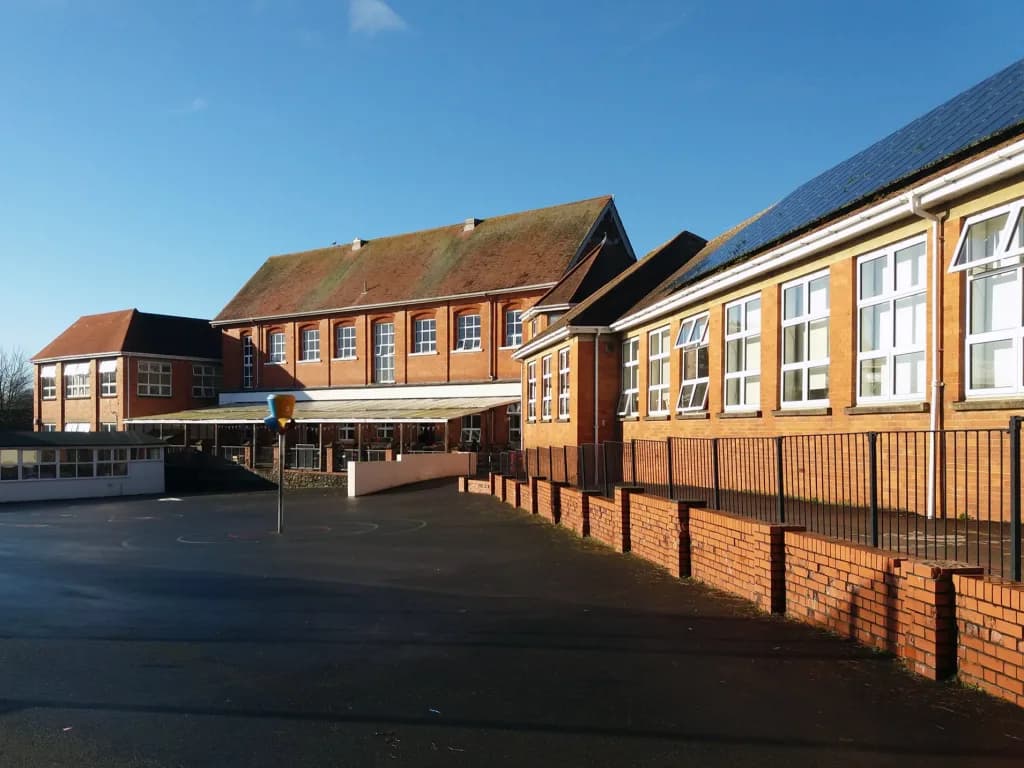 Broadclyst Community Primary School, Exeter