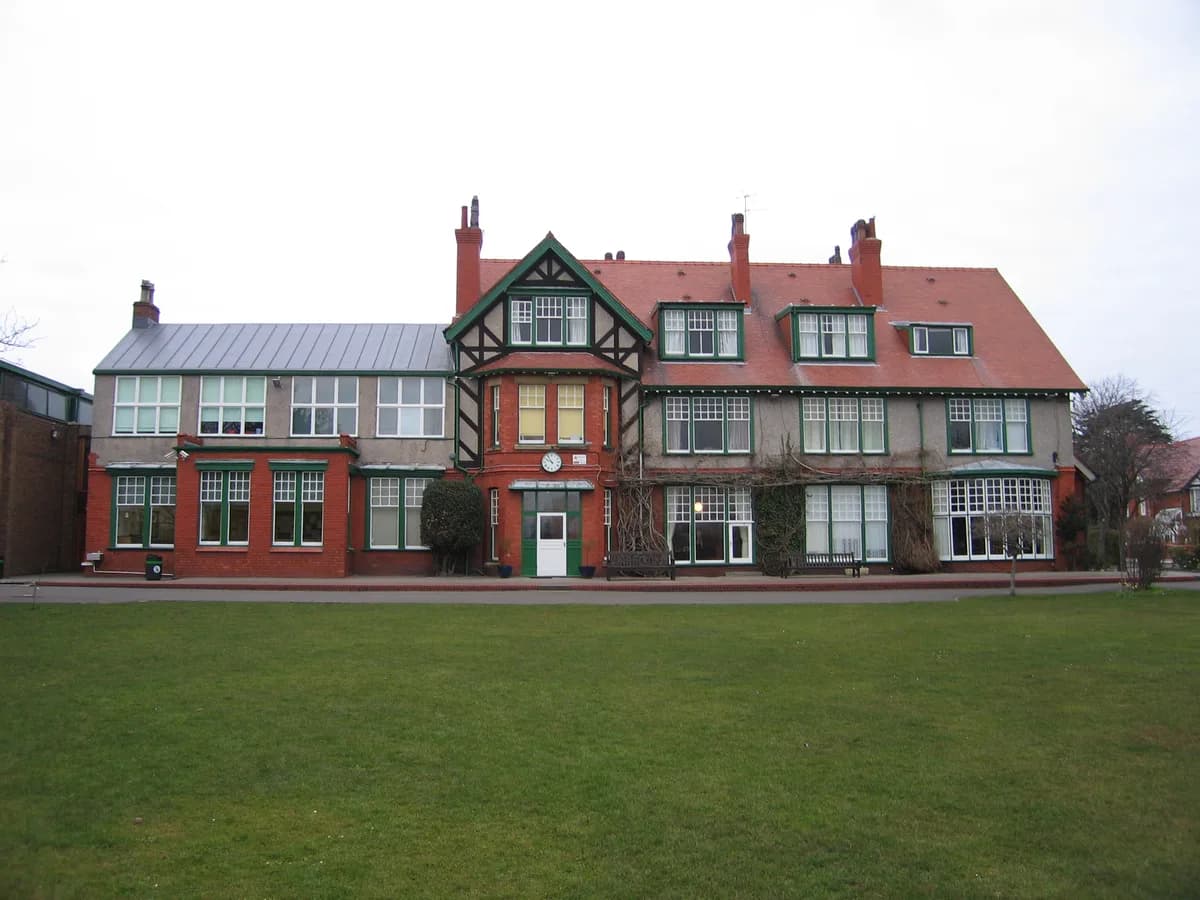 Kingsmead School, Enfield