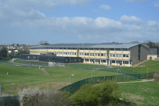 The St Leonards Academy logo