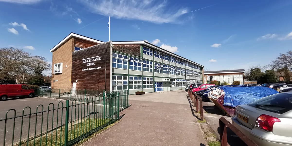 Sunbury Manor School, Sunbury-on-Thames