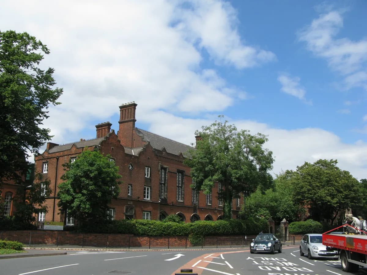 Queen Mary's Grammar School, Walsall