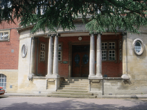 The Robert Smyth Academy logo