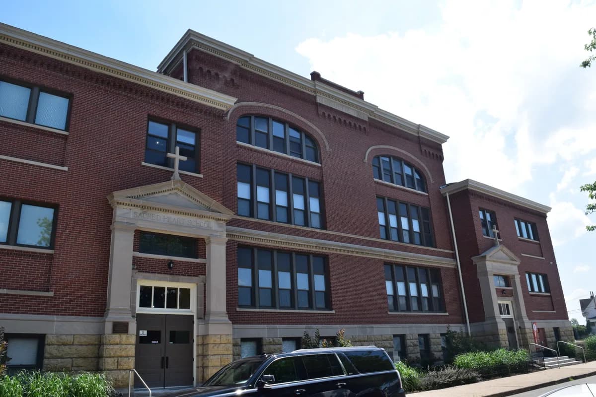 Sacred Heart Catholic School, London