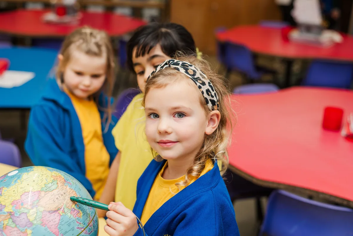 Gladstone Park Primary School, London