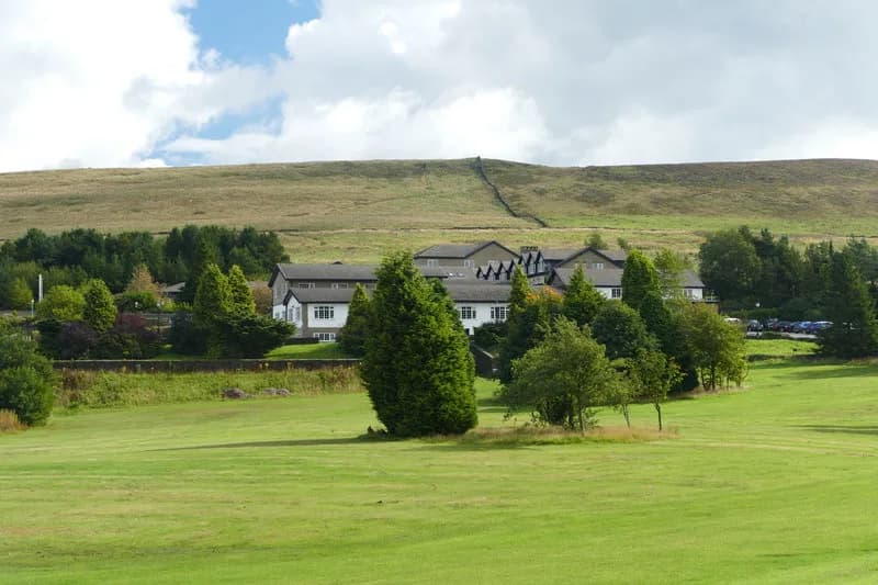 High Peak School, Cheshire