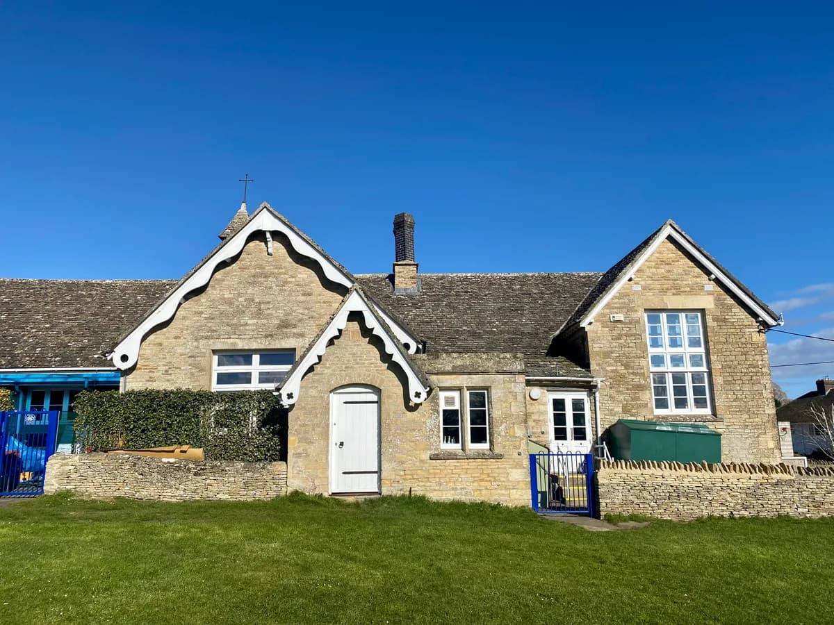 Leafield Church of England Primary School, Witney