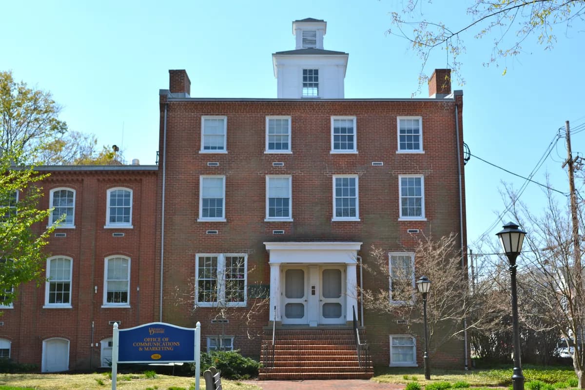 The Newark Academy, Newark