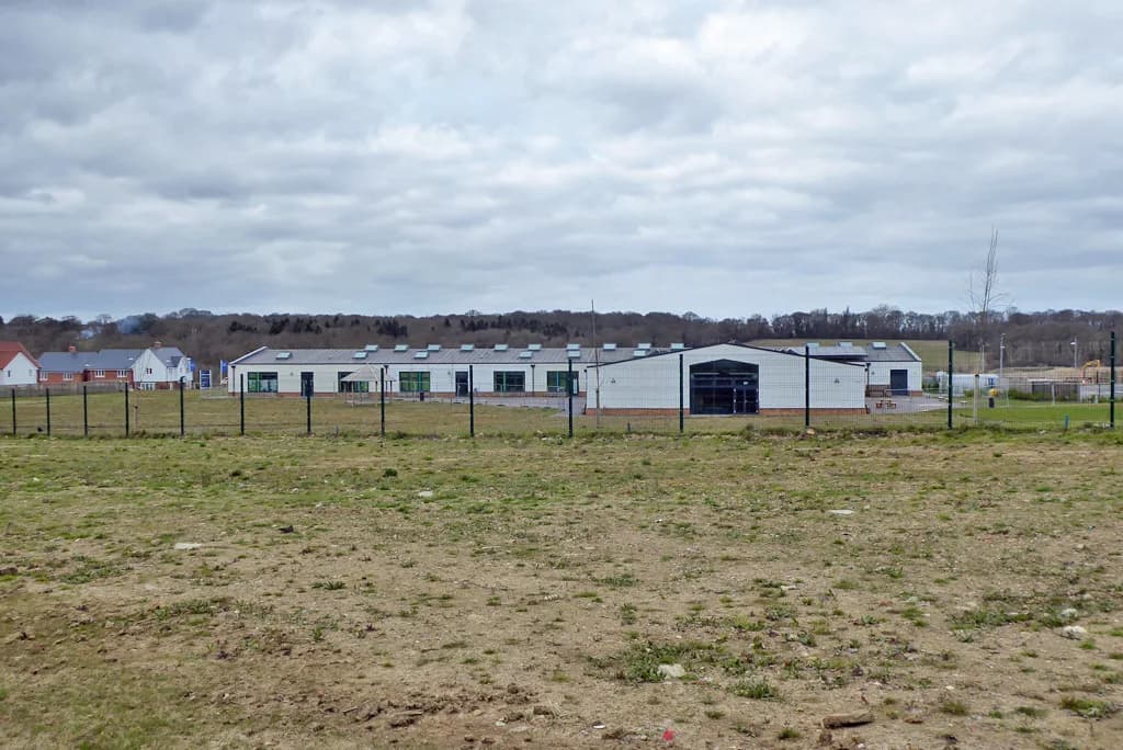 Kilnwood Vale Primary School, Horsham