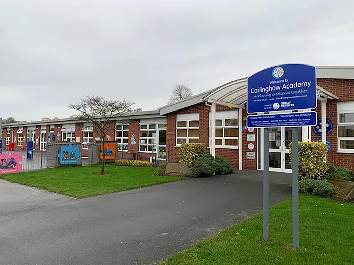 Carlinghow Academy, Batley