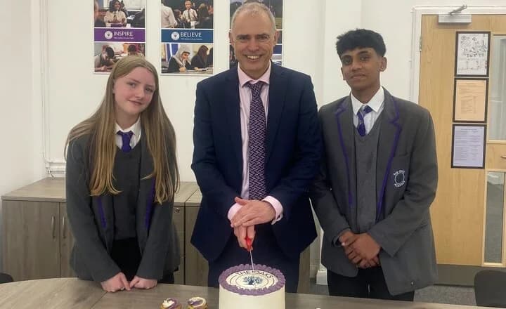 The Oaks Academy, Crewe