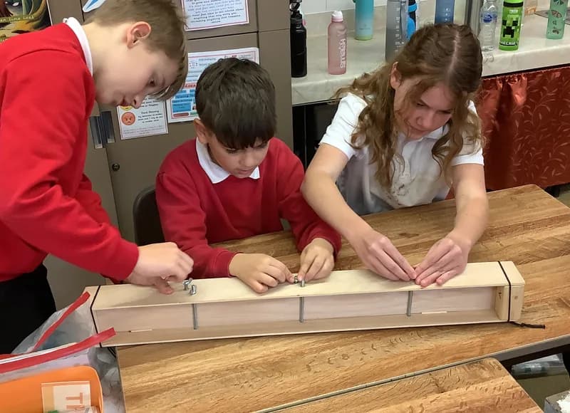 Brook Field Primary School, Swindon
