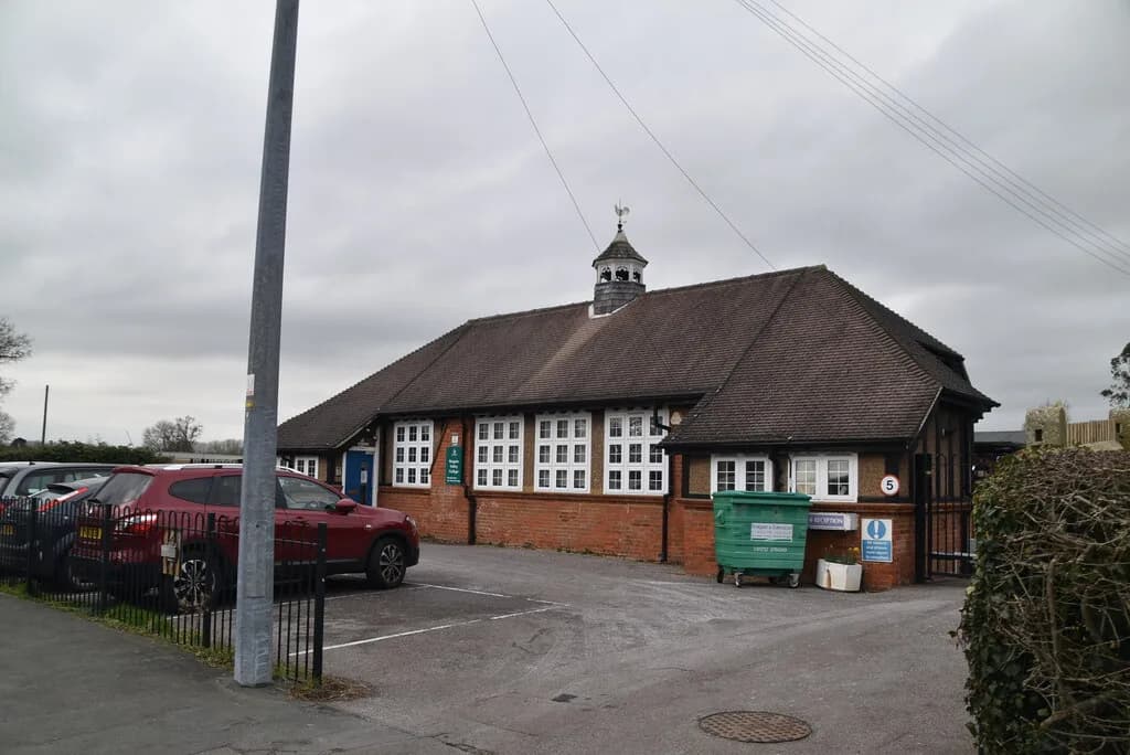 Reigate Valley College, Reigate