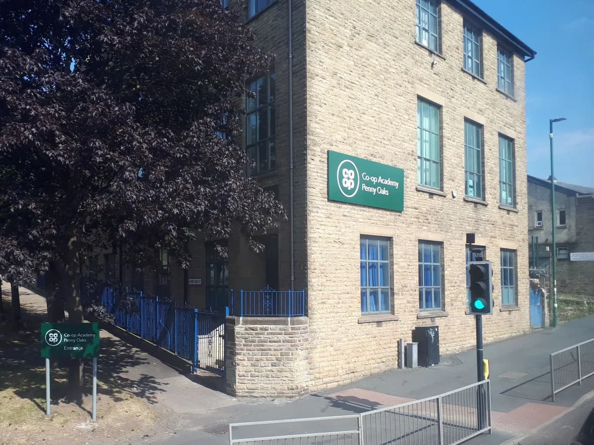 Co-op Academy Penny Oaks, Bradford