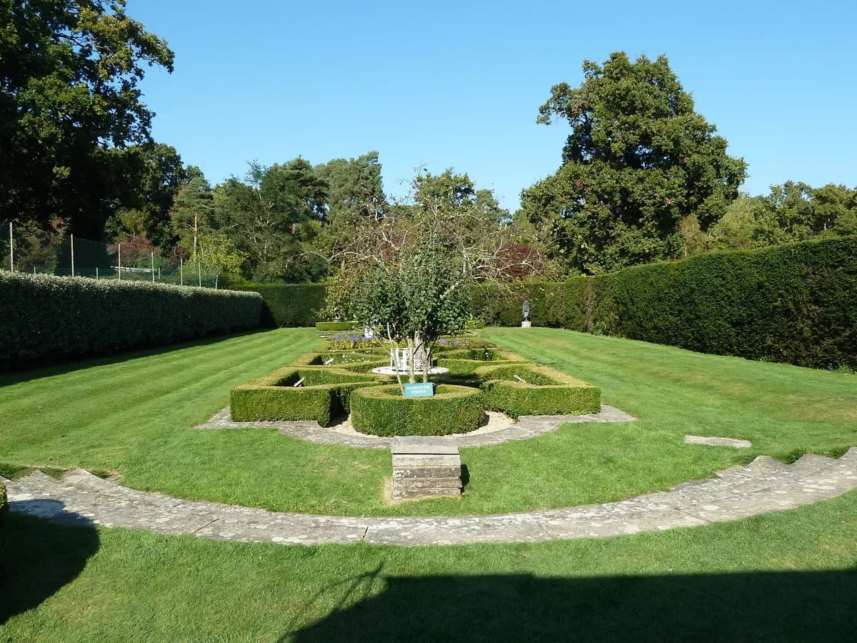 Castle Garden School, Guildford