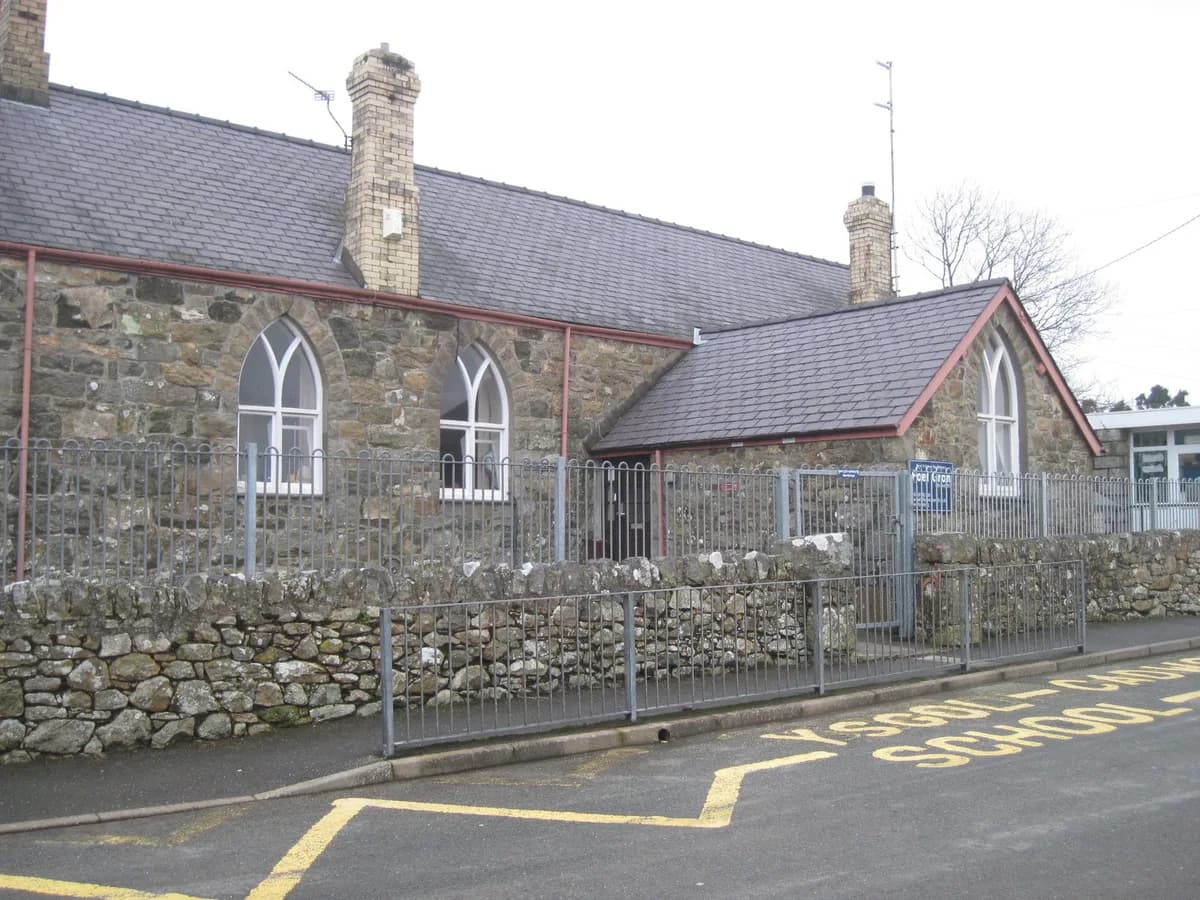 Ysgol Foel Gron, Gwynedd