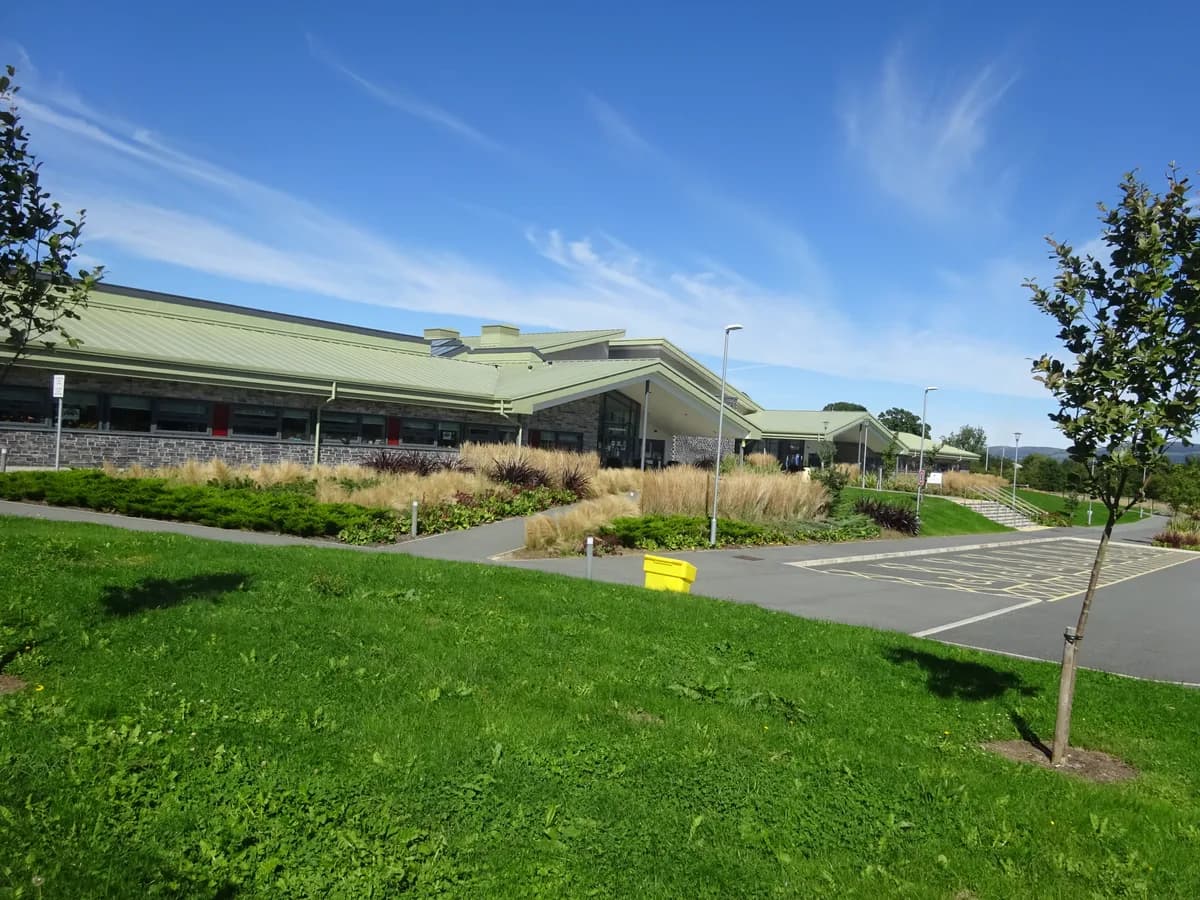 Ysgol Pen Barras, Sir Ddinbych