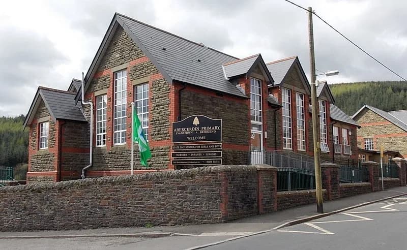 Abercerdin Primary School, Bridgend