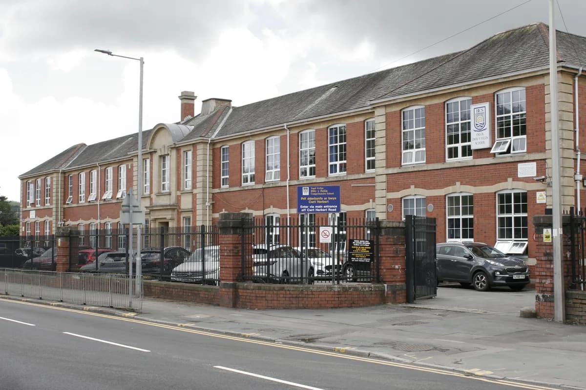 Dwr Y Felin Comprehensive School, Neath