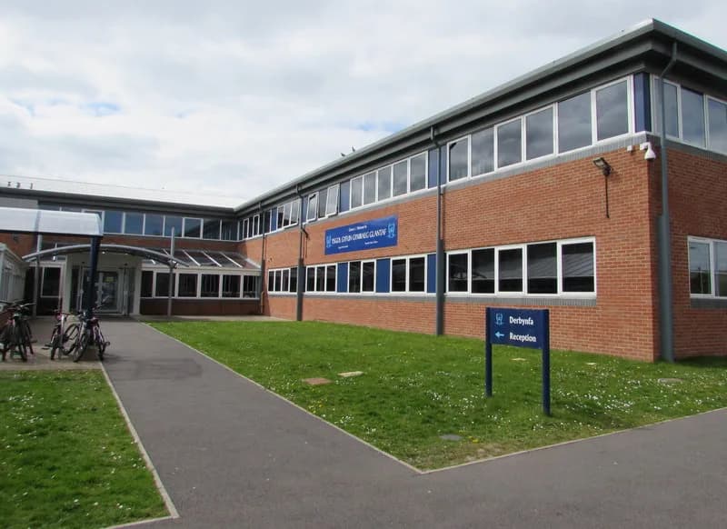 Ysgol Gyfun Gymraeg Glantaf, Cardiff