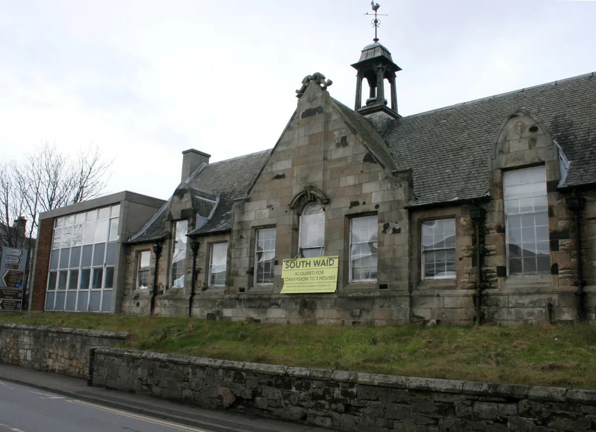 Waid Academy, KY10 3GY