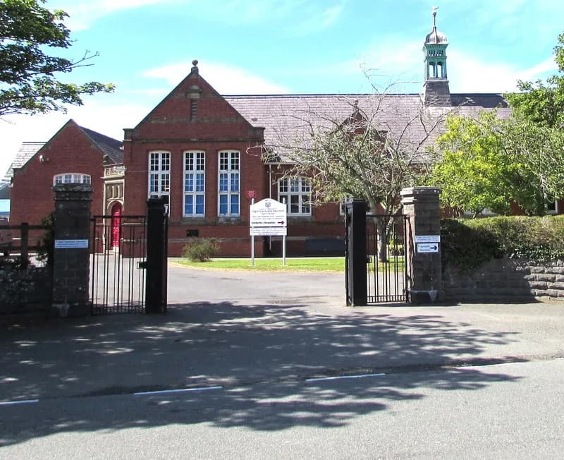 Ysgol Uwchradd Aberteifi, Ceredigion