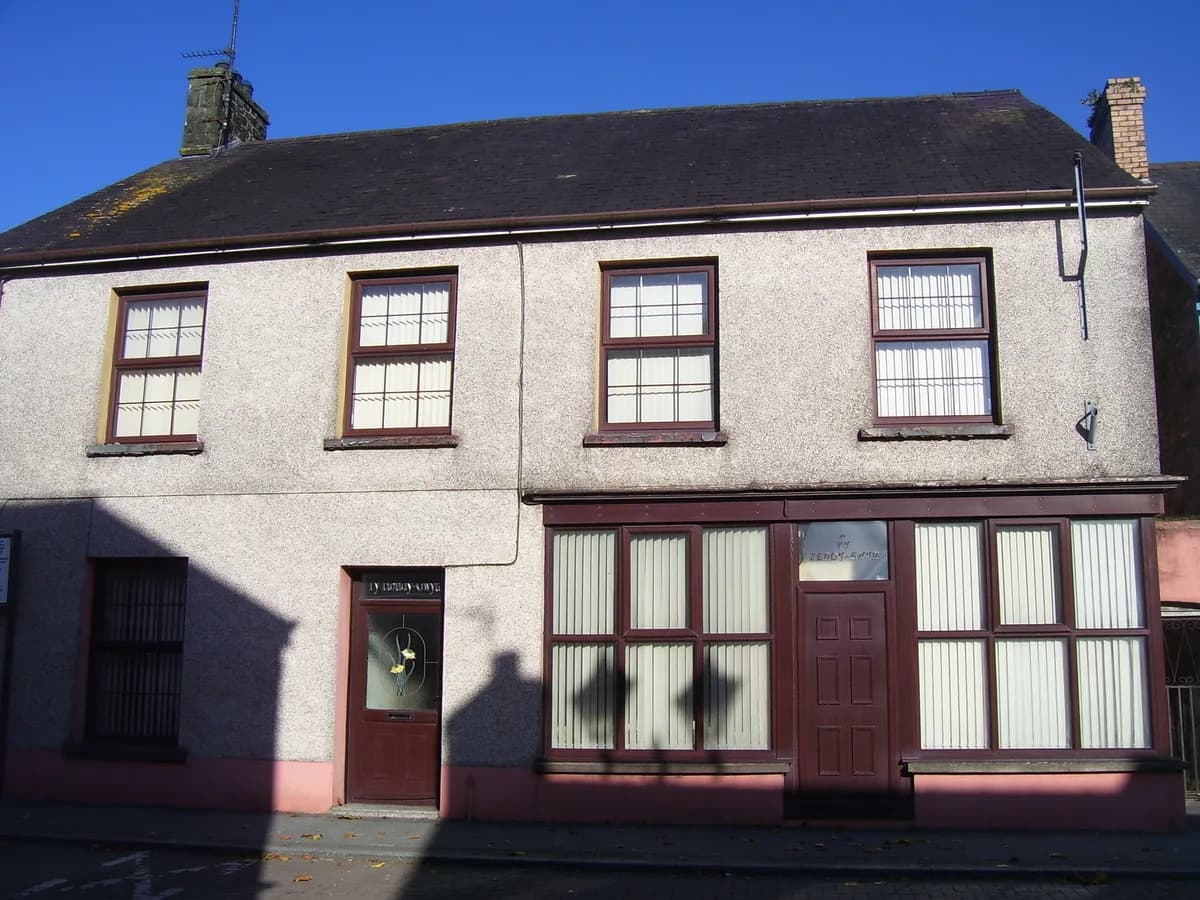HENDY, Carmarthenshire