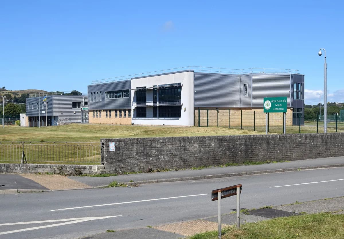 Glan-y-Mor School, Carmarthenshire