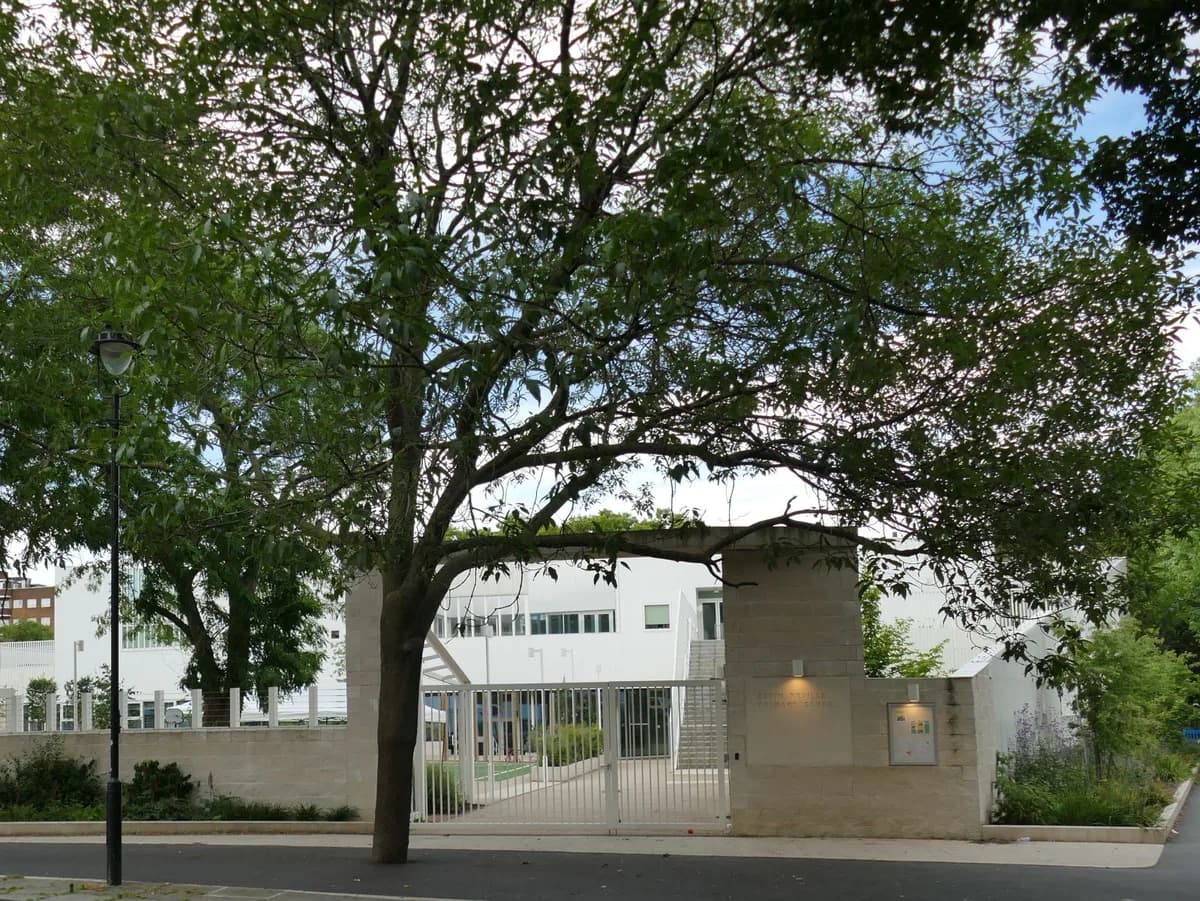 Edith Neville Primary School, London