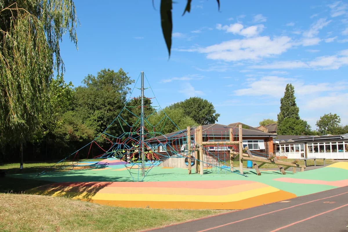 Belvue School, Northolt