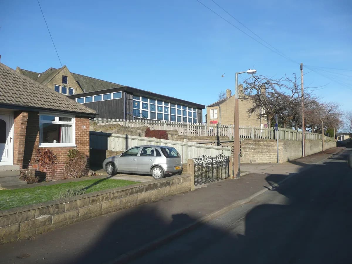 Longroyde Primary School, Brighouse