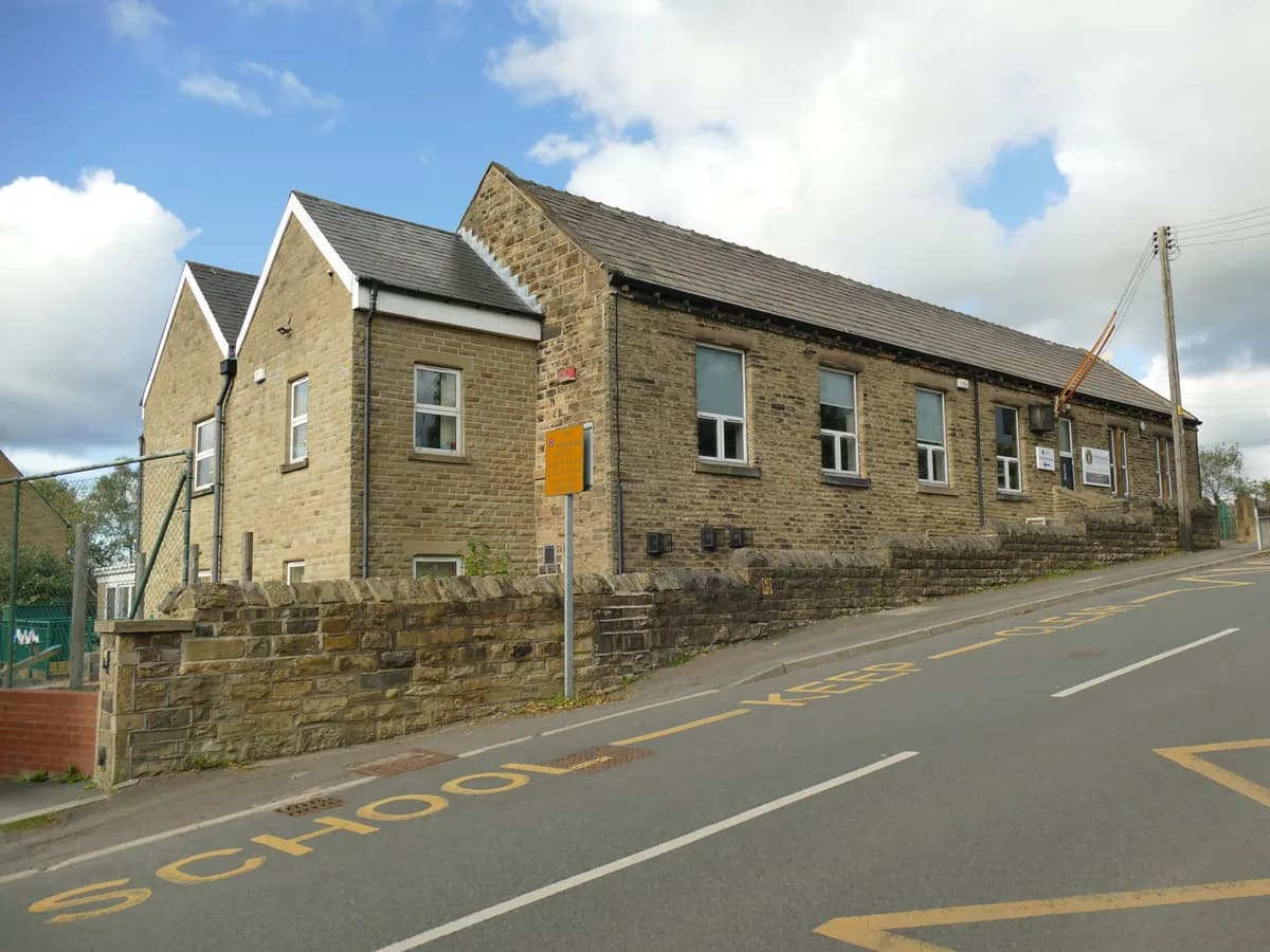 Hartshead Junior and Infant School, Liversedge