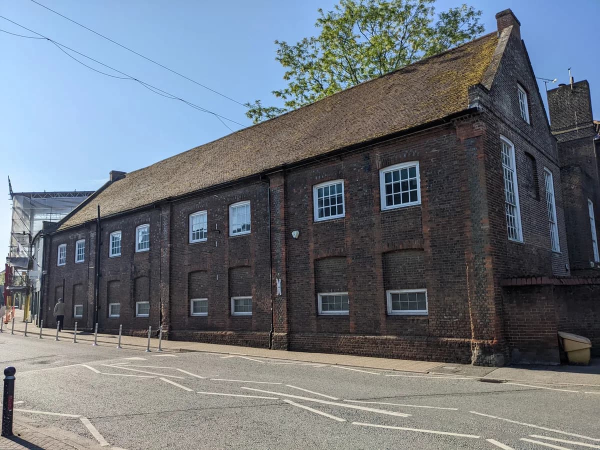 Cedar Hall School, Benfleet