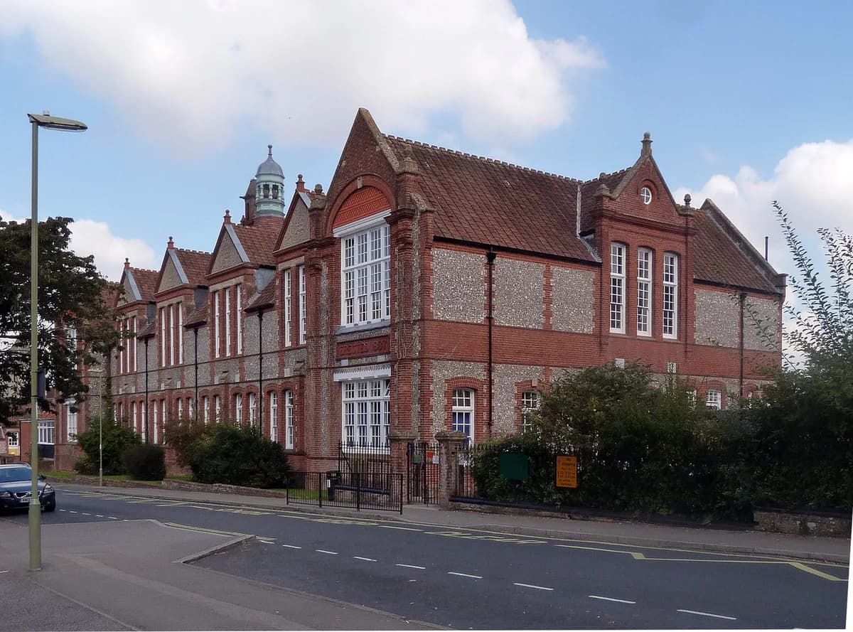 Fairfields Primary School, Basingstoke