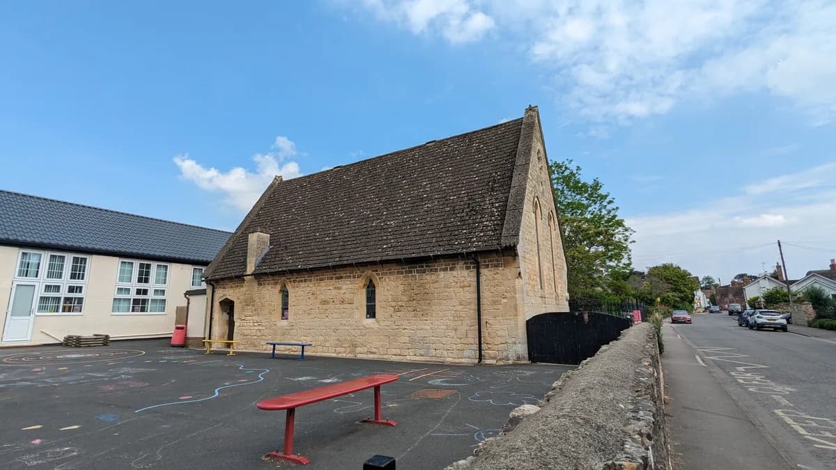 Bredon School, Tewkesbury