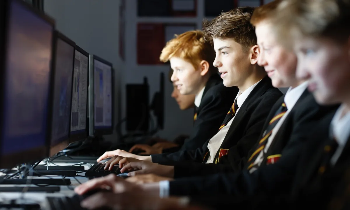 Tunbridge Wells Grammar School for Boys, Tunbridge Wells