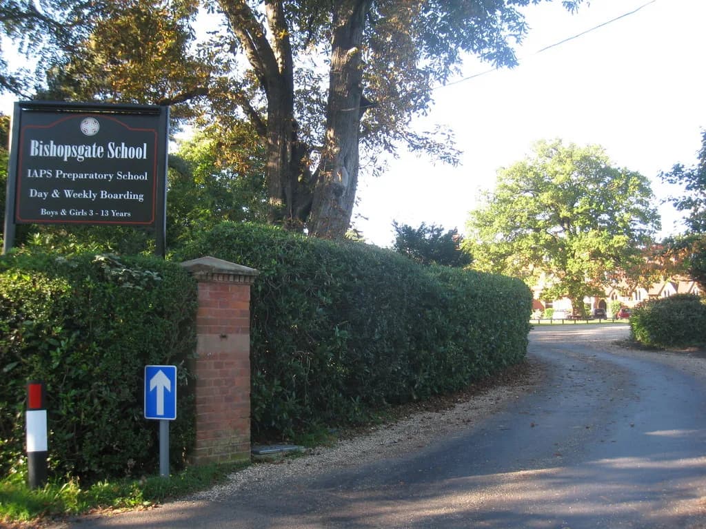 Bishopsgate School, Surrey