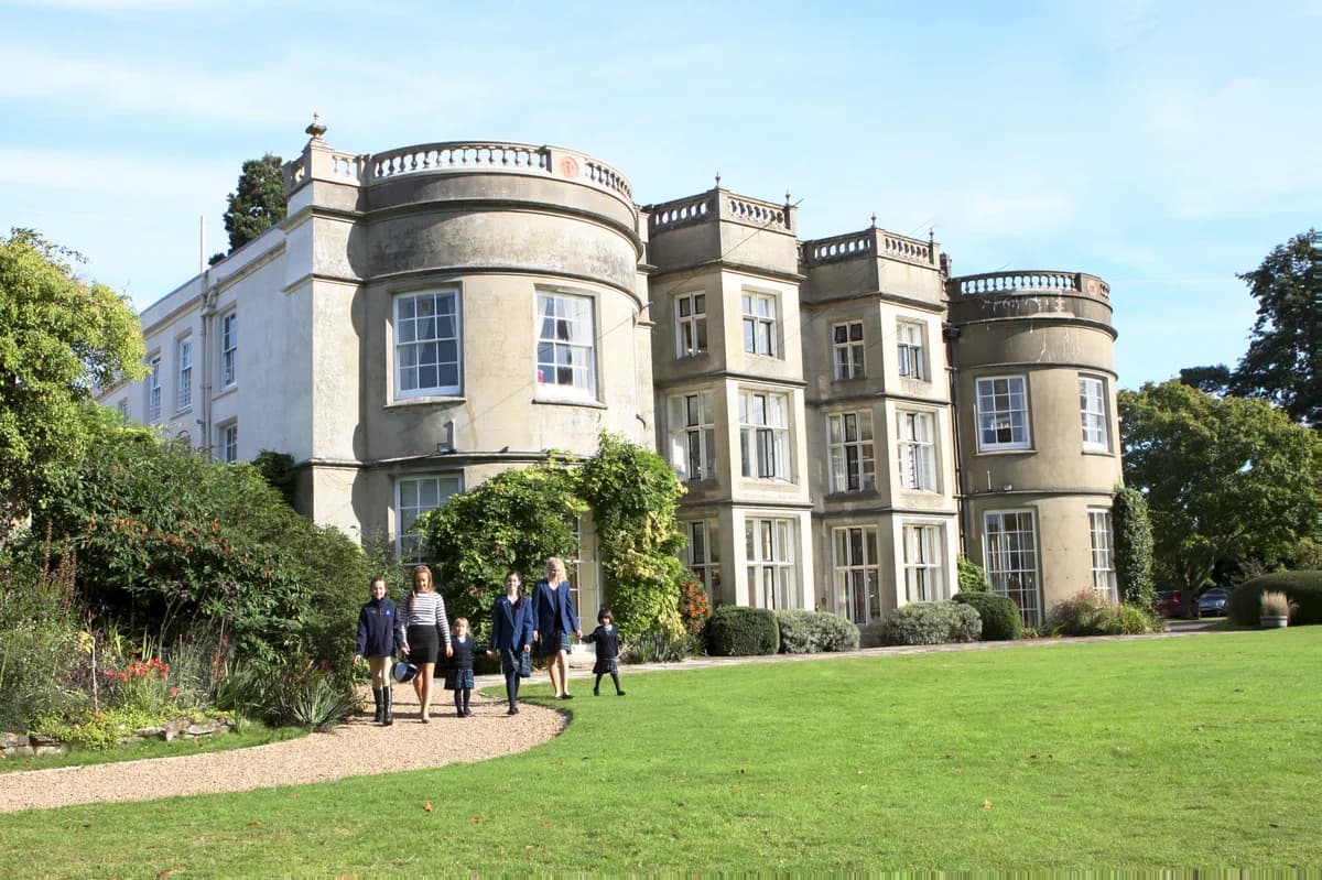 Farlington School, Horsham