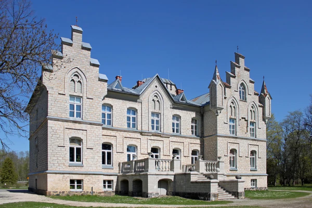 Manor House School, Horsham