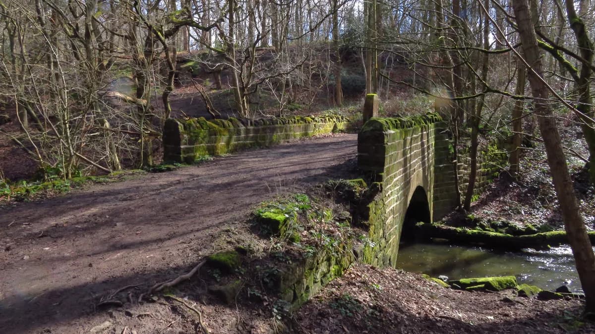 Adel Beck, Leeds