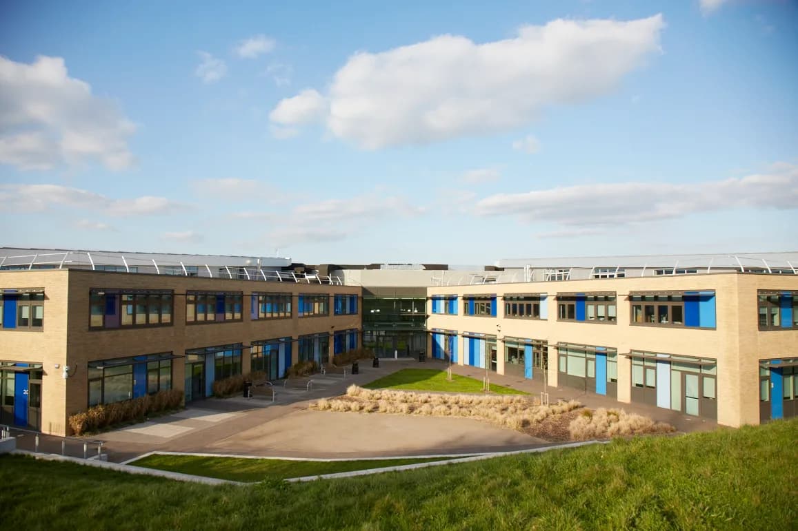 Leigh Academy Longfield, Longfield
