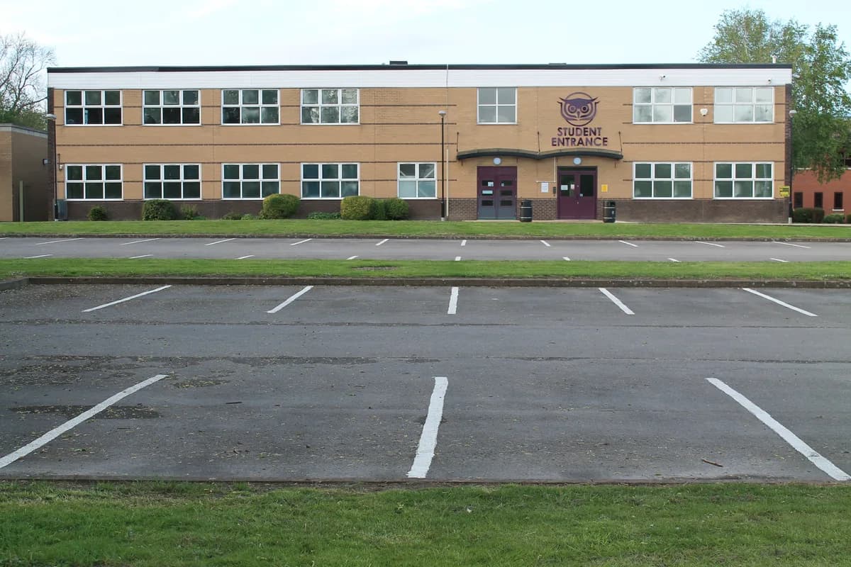Leeds City Academy, Leeds