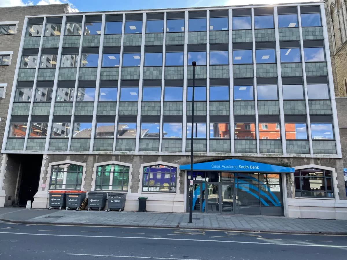 Oasis Academy South Bank, London
