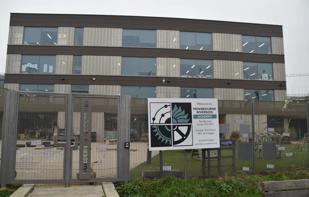 Mossbourne Riverside Academy, London