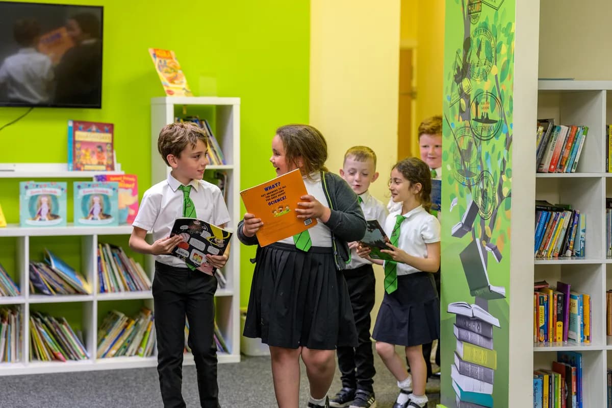 Linden Road Academy and Hearing Impaired Base, Tameside