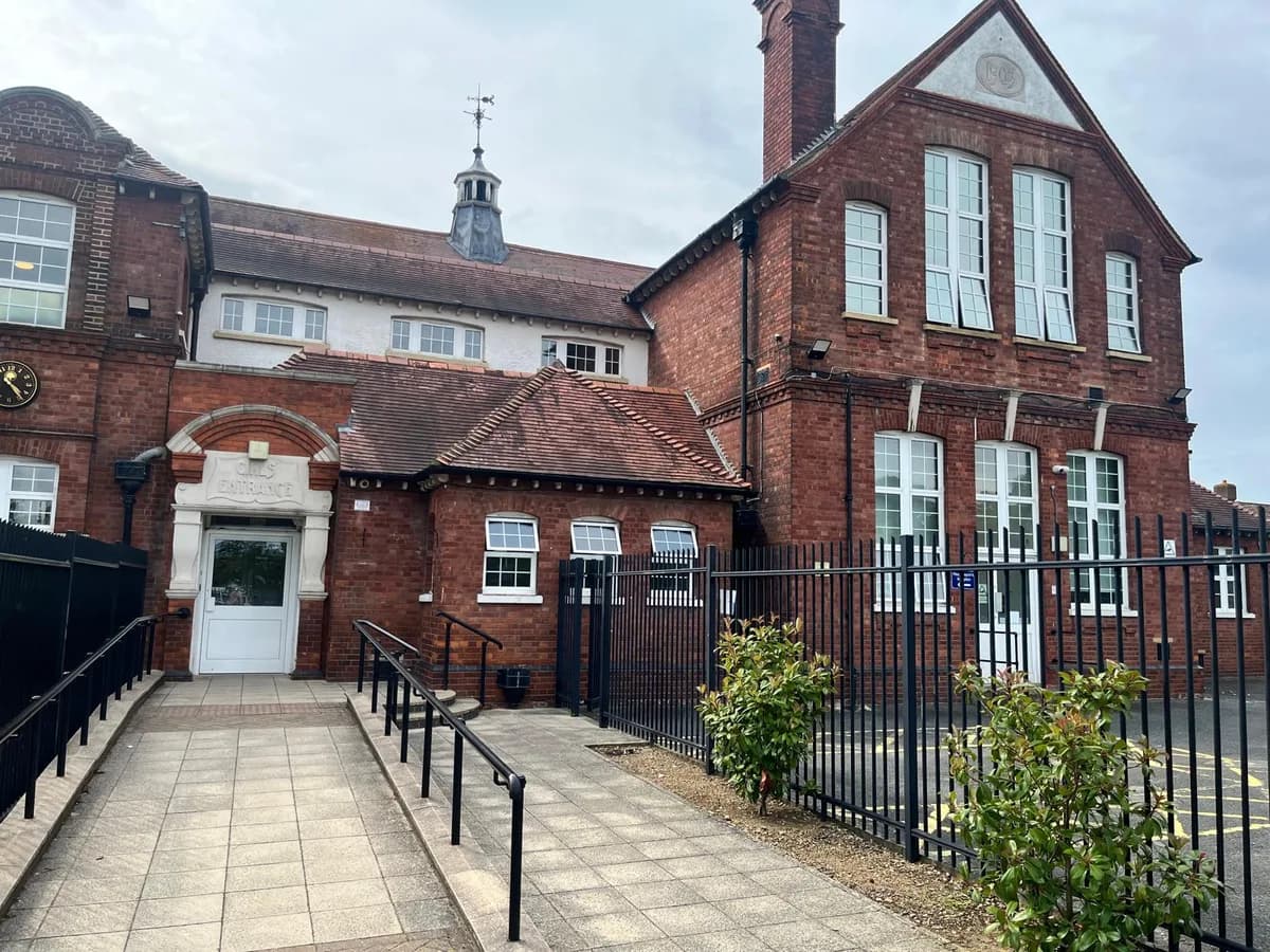 Burnt Oak Junior School, Sidcup