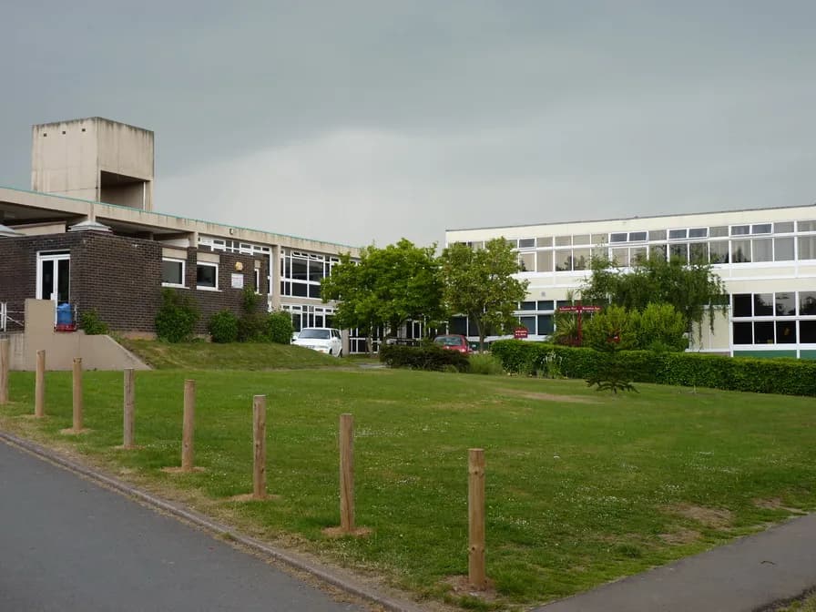 Oldbury Wells School, Bridgnorth