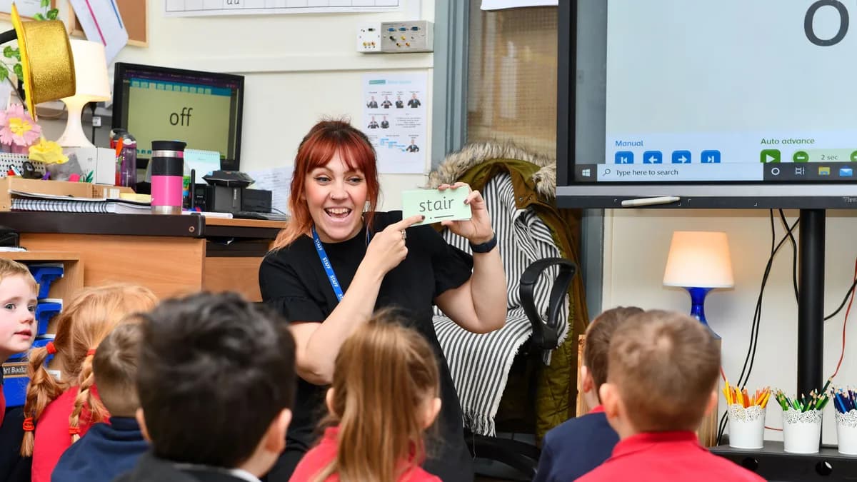 Kippax Ash Tree Primary School, Leeds