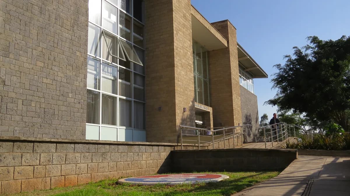 Strathmore School, Twickenham